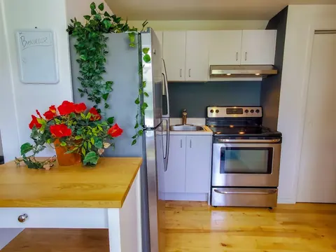 Equipped kitchen