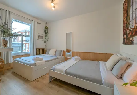 Chambre et lit préparé pour le séjour